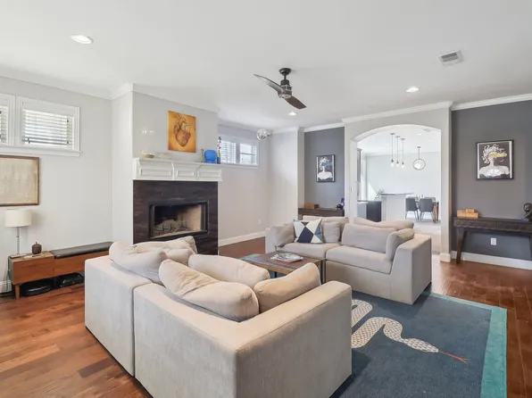 601 N Lancaster Ave, Dallas, TX 75203