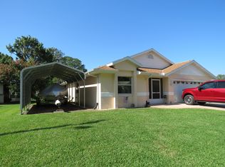 841 Racoon Ln, Lorida, FL 33857