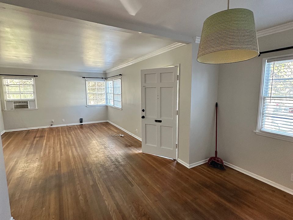 1st image of 3857 Prospect Ave #3857