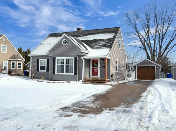 1910 N Lawe St, Appleton, WI 54911