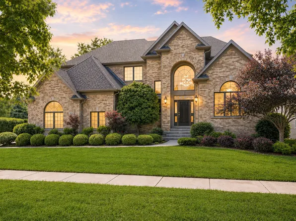 1411 Hatchwood Ct, Naperville, IL 60565