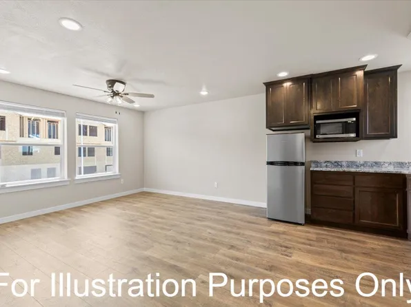 7860 28th St, White City, OR 97503