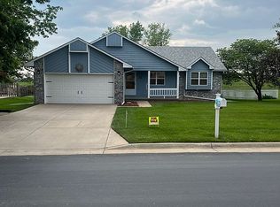 635 N School Rd, El Dorado, KS 67042