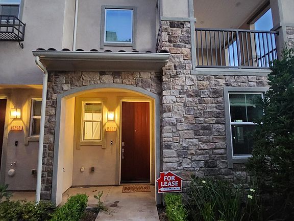 2nd image of 1529 Saint Simon Cir #F