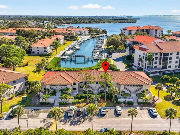 1805 Mariner Dr APT 52, Tarpon Springs, FL 34689