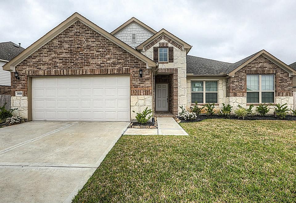 1st image of 30228 Willow Chase Ln