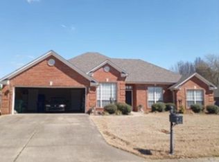 1830 Summerbrook Dr, Conway, AR 72034