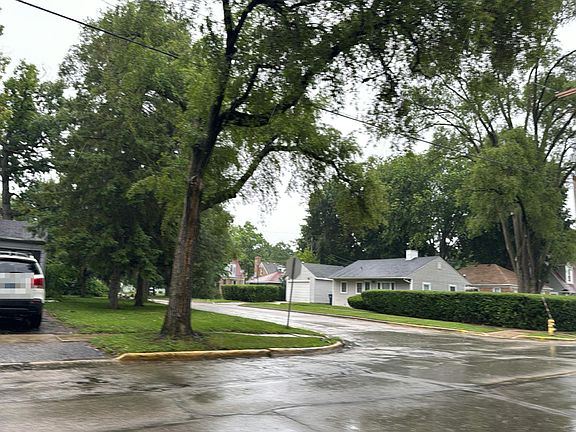 5th image of 918 N Linden Ave