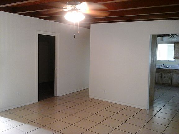 living room 2_04302015