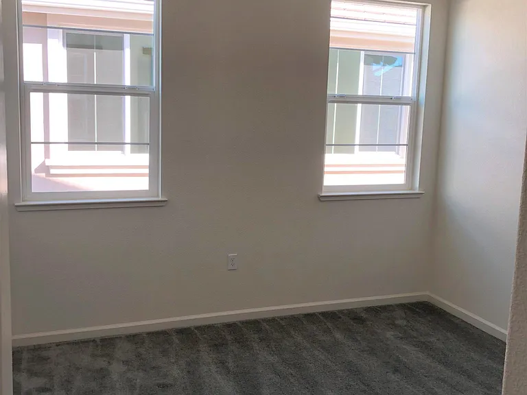Baird Cir — Photo 17