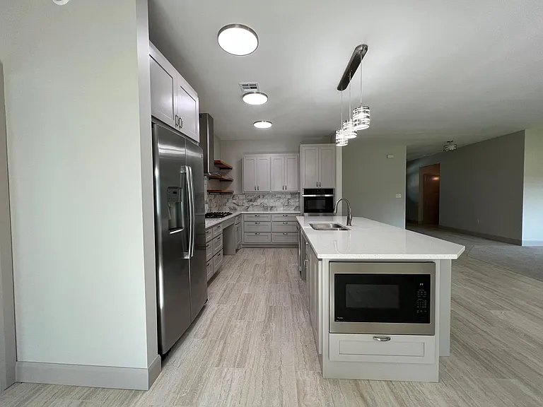 Kitchen, side view
