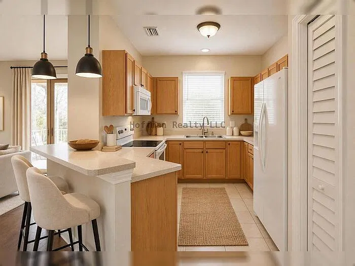 2 bed, 1.5 bath, 1252 sqft, $1,820 — Photo 3
