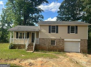 130 Knob Dr, Carrollton, GA 30116