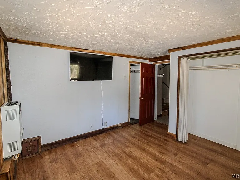 880 Wabash Ln — Photo 16