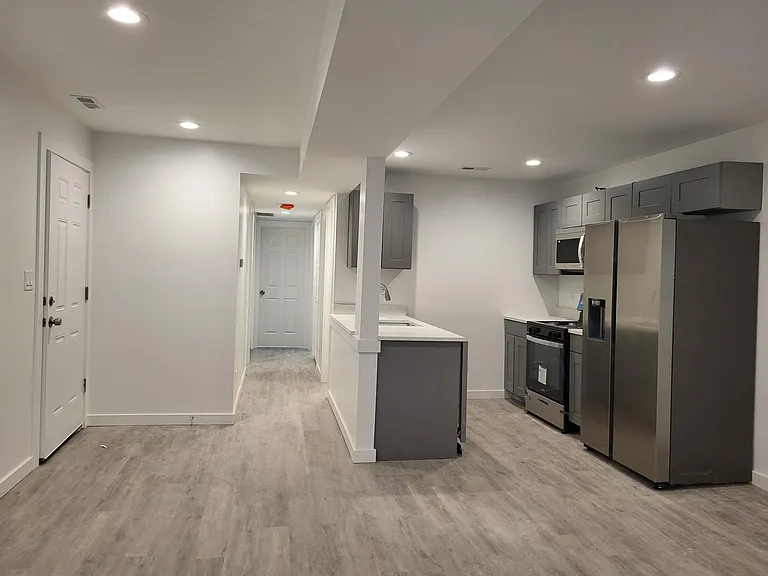 1916 S Leavitt St #2R — Photo 5