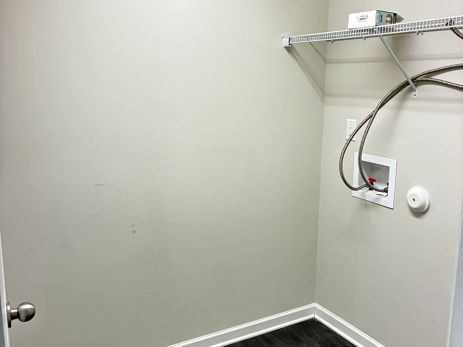 3 bed, 1700 sqft, $2,200 — Photo 3