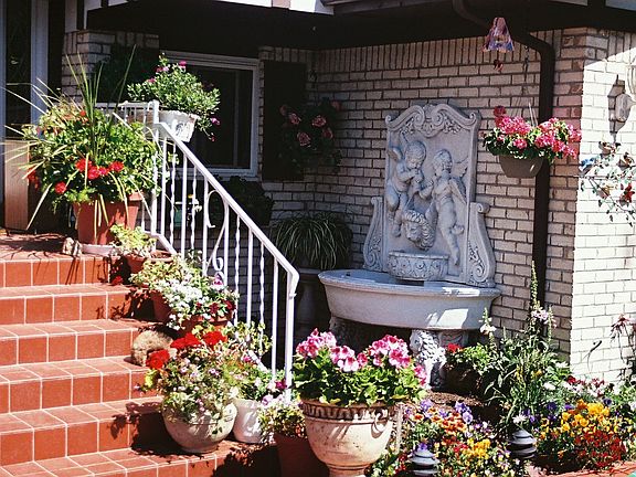 Tiled front entry way