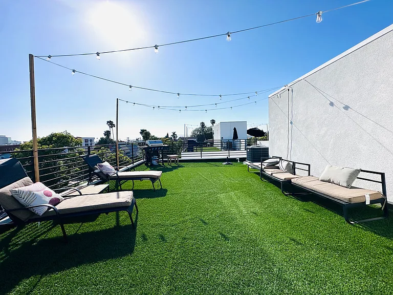 218 N Coronado St #216-1/2 — Photo 22