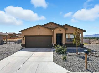 17 Wilson Rd, Los Lunas, NM 87031
