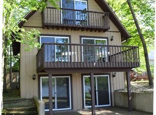 835 Holiday Dr, Sandwich, IL 60548
