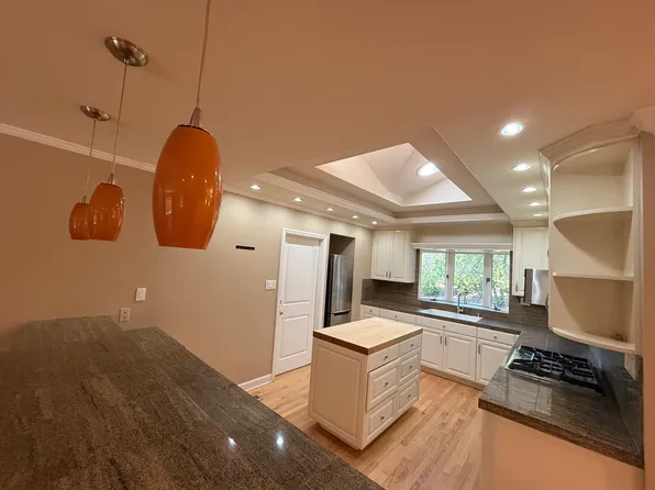 20824 Pamela Way, Saratoga, CA 95070