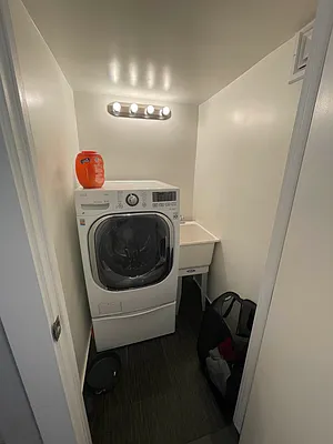 Rented by Olympia House Delaware LP | media 81