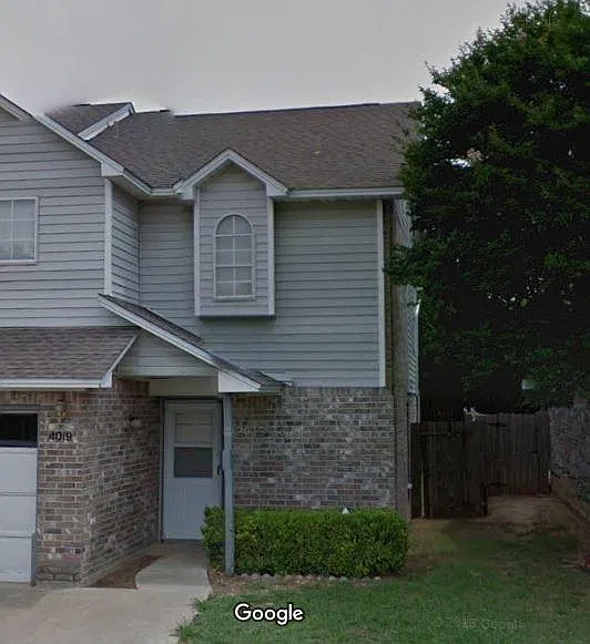 3 bed, 2.5 bath, 1503 sqft, $2,100 — Photo 1