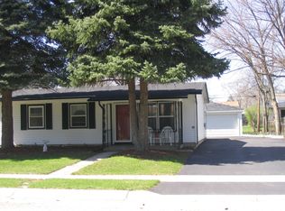 424 Camden Ave, Romeoville, IL 60446