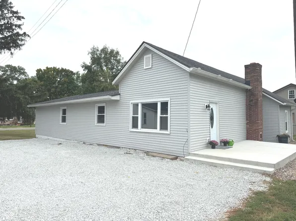 207 S Elm St, Waldron, IN 46182