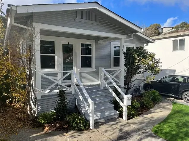 San Rafael 3bd 1ba Home — Photo 3