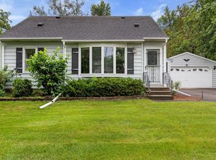 44 East Rd, Circle Pines, MN 55014