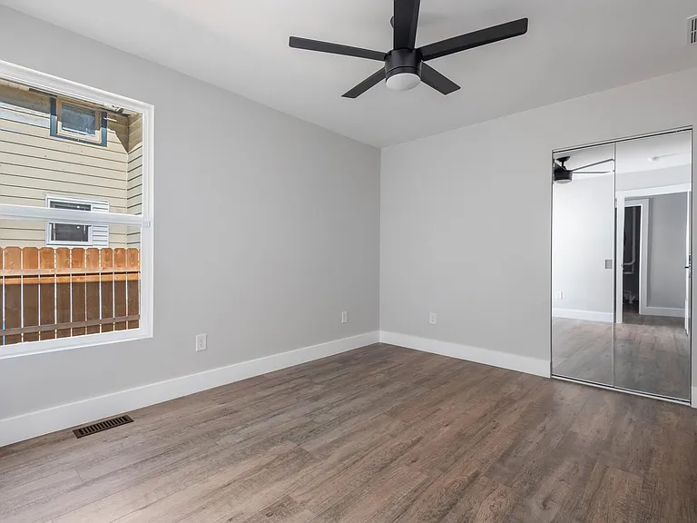 2120 N Harding St — Photo 8