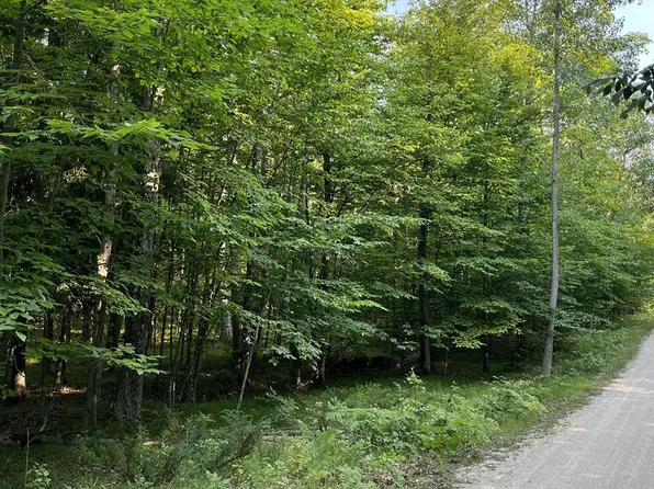 Sugar Bush Ct, Fish Creek, WI 54212