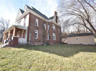 1308 N 11th St, Saint Joseph, MO