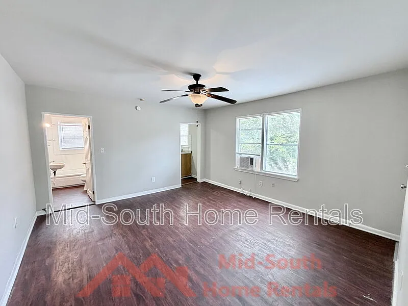 1 bed, 1.0 bath, $500 — Photo 3