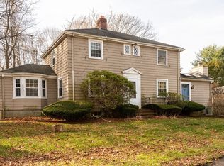 10 Mohawk Rd, Marblehead, MA 01945
