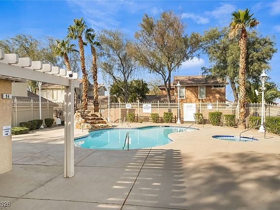 2nd image of 1481 Summer Glow Ave