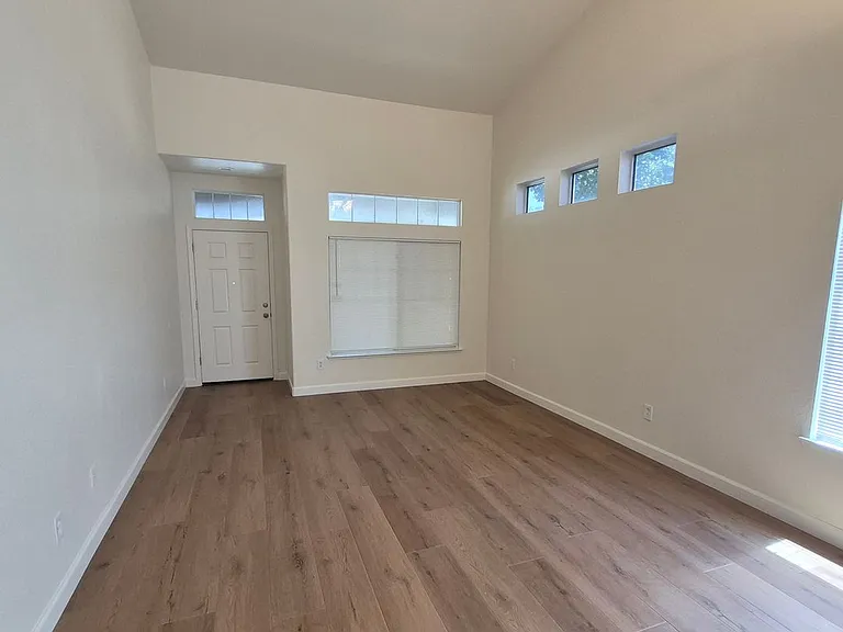 5317 Buckwood Way — Photo 23