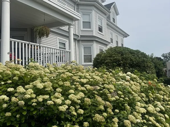 9 Evans Rd Floor 3, Marblehead, MA 01945