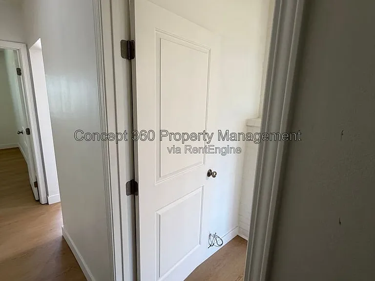 1214 E Cartagena St — Photo 29