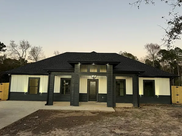 6919 County Road 314 S, Laneville, TX 75667