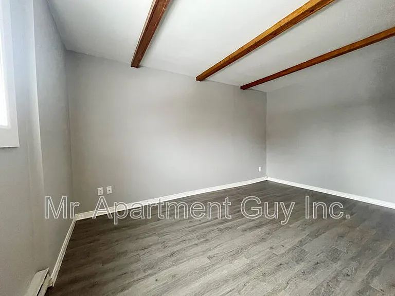 152 Arthur St S #GROUND — Photo 4