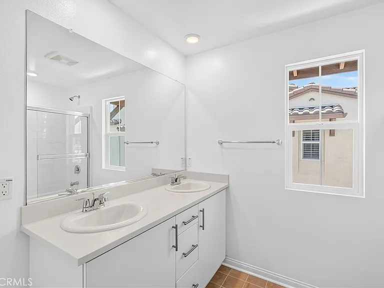 26901 Millerton St — Photo 18