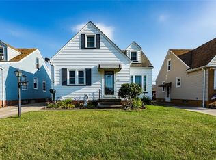 6415 Sunderland Dr, Parma, OH