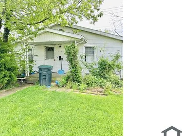 1705 W 11th St, Muncie, IN 47302