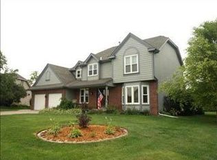 13423 Corby Cir, Omaha, NE 68164