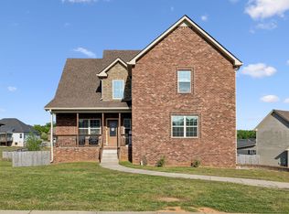 735 Lillian Grace Dr, Clarksville, TN 37043