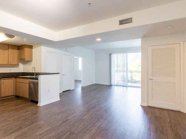 18452 Halsted St UNIT 306