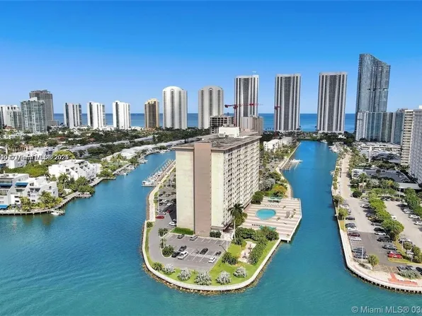 400 Kings Point Dr, Sunny Isles Beach, FL