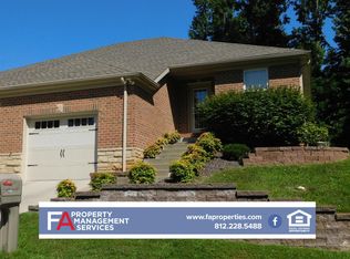 5119 Hidden Lake Dr, Evansville, IN 47712